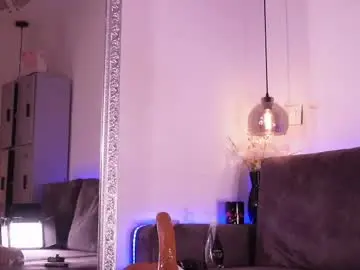 Chaturbate Live Sex Cam of isabela_franco_