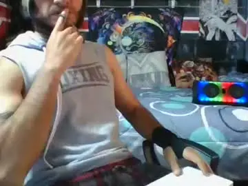 Chaturbate Live Sex Cam of trizquelmen