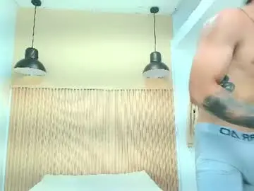 Chaturbate Adult Webcams of brandon_mercuri