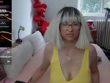Chaturbate Adult Video Chat of milfdolores
