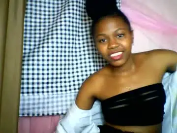 Chaturbate Live Sex Cam of lara_belle