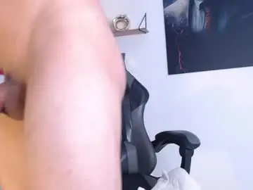 Chaturbate Best live sex cam show of massimofiore_