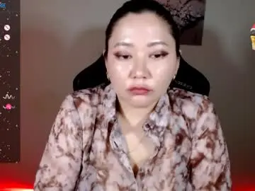 Chaturbate Live Sex Cam of lisa_______