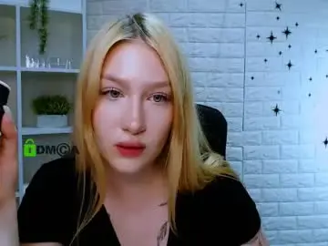 Chaturbate Live Sex Cam of playful_sophie