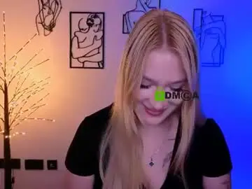 Chaturbate Live Sex Cam of playful_sophie