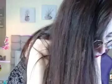 Chaturbate Live Sex Cam of _naomi_s