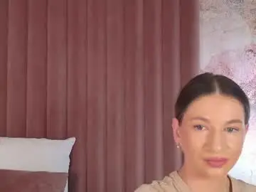 Chaturbate Live Sex Cam of ariaheart_