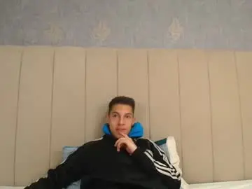 Chaturbate Watch Live Sex Cams of thiagos19