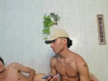 Chaturbate Live Porn of dady_show69