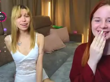 Chaturbate Live Sex Cam of _capybara0_0