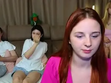 Chaturbate Free Porn Cam of _capybara0_0