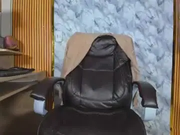 Chaturbate Free Live Porn of hiddenoffice