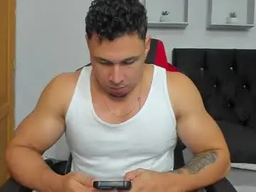 Chaturbate Watch Live Sex Cams of tyler_hank1