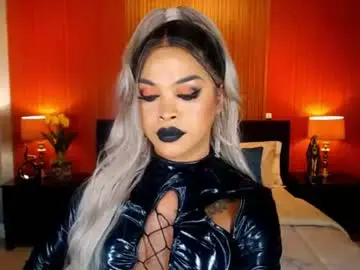 Chaturbate Free Live Porn of urmajestytyra