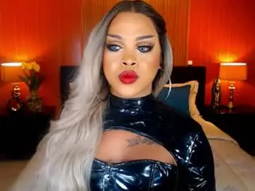 Chaturbate Free Live Porn of urmajestytyra