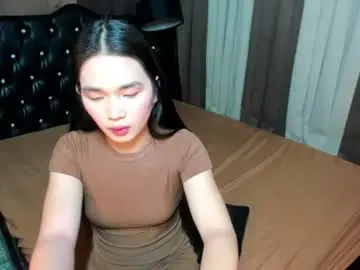 Chaturbate Live Sex Cam of naughty_leigh
