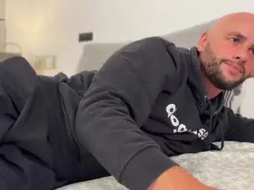 Chaturbate Sex Cam of tim_beard