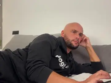 Chaturbate Nude Webcam of tim_beard