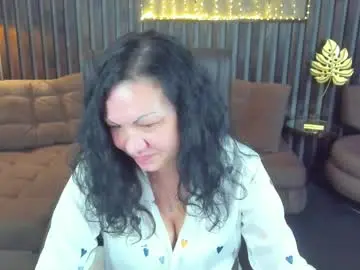 Chaturbate Free Live Porn of irissmoon1