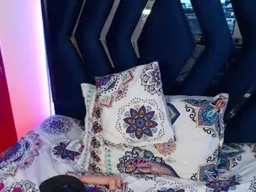 Chaturbate Sex Chat of emmi_rousse