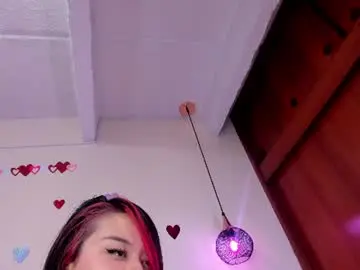 Chaturbate Live Porn of crystalbaby00