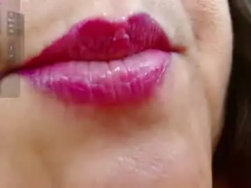 Chaturbate Sex Chat of kerly_doll