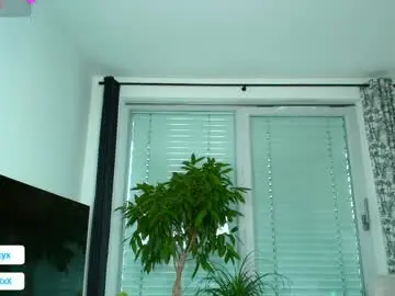 Chaturbate Live Sex Cam of angel_sexyxxx
