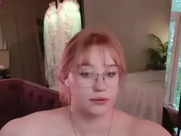 Chaturbate Live Sex of morvelyn