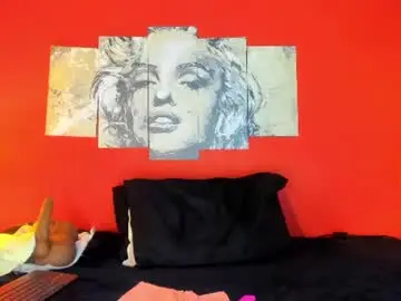 Chaturbate Live Sex Cam of sexymaduraluciana