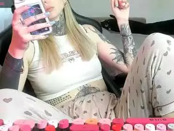 Chaturbate Live Porn of _feralberry__