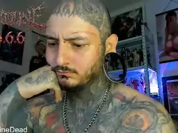 Chaturbate Live Sex Cam of bloodline_666