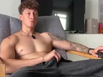 Chaturbate Free Porn Cam of lyon_power_