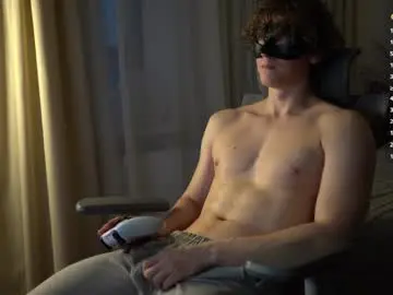 Chaturbate Live Sex Cam of maestro3369