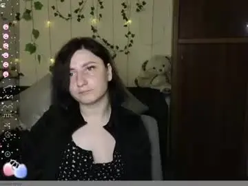 Chaturbate Live Sex Cam of muse_kitty_jenia