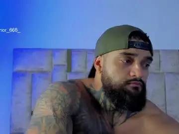 Chaturbate Live Sex Cam of connor_666