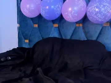 Chaturbate Watch Live Sex Cams of zoe_ll