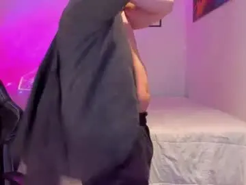Chaturbate Live Sex Cam of alexanderjaz