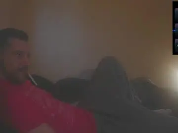 Chaturbate Live Sex Cam of bigcawwwk