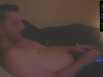 Chaturbate Live Porn of bigcawwwk