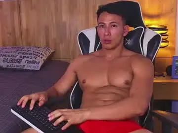 Chaturbate Live Sex of claytonburgues