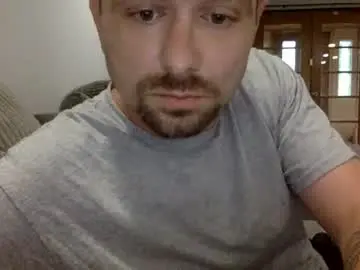 Chaturbate Live Sex Cam of daddydic120402
