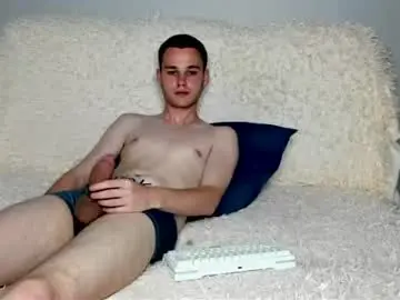Chaturbate Live Sex Cam of robert10211