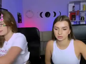 Chaturbate Watch Live Sex Cams of bloom_night