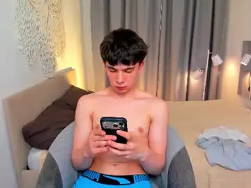 Chaturbate Best live sex cam show of ethan_crowe