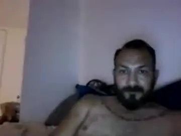 Chaturbate Sex Chat of larrabee13