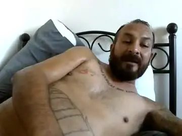 Chaturbate Live Sex of larrabee13