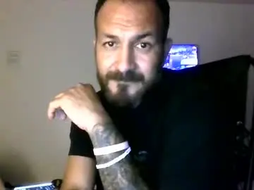 Chaturbate Free Porn Cam of larrabee13