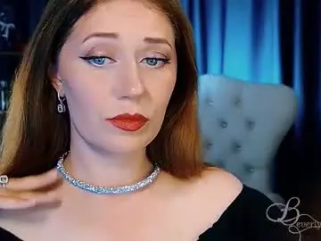 Chaturbate Adult Webcam of missbeverlymills