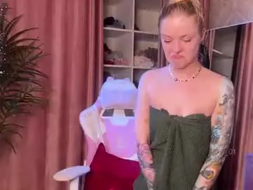 Chaturbate Live Sex of lili_01