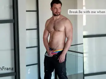 Chaturbate Live Sex Cam of jonathanfranz123